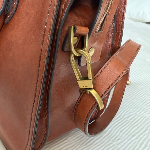 Fossil Brown Leather Crossbody Bag with Gold Key Charm - Picture 5 of 5